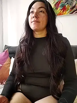 Snapshot of katha_steele_ chatting on October 6, 2025, 3:20 pm katha steele online show from October 6, 2025, 3:20 pm