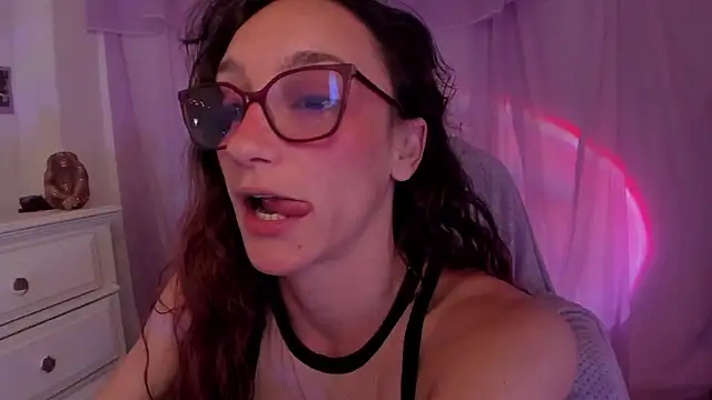 Snapshot of _lh_ chatting on February 26, 2026, 3:22 pm lh online show from February 26, 2026, 3:22 pm