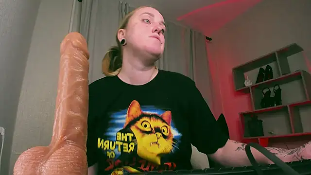 Snapshot of Frau__Lilith chatting on January 23, 2025, 8:45 pm Frau Lilith online show from January 23, 2025, 8:45 pm