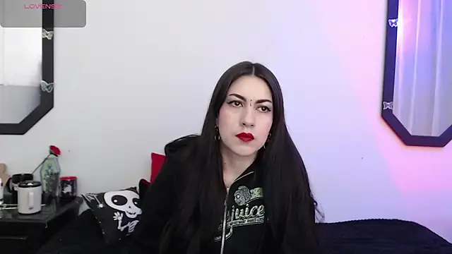 Snapshot of Amy_Aloqua chatting on September 30, 2025, 3:28 pm Amy Aloqua online show from September 30, 2025, 3:28 pm