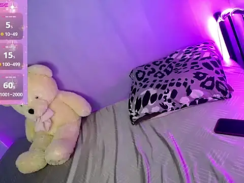 katie white online show from January 11, 2026, 7:46 am