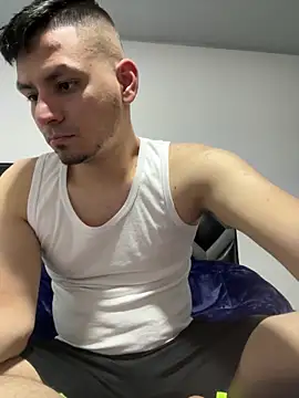 Snapshot of Rick_Diesel_ chatting on March 9, 2025, 1:25 am Rick Diesel online show from March 9, 2025, 1:25 am