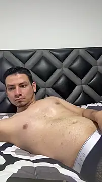 Snapshot of Rick_Diesel_ chatting on September 28, 2025, 4:18 am Rick Diesel online show from September 28, 2025, 4:18 am