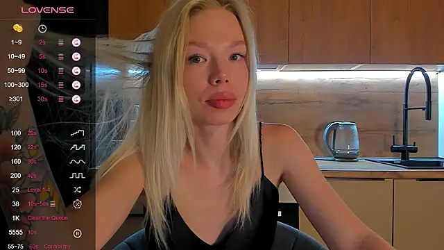 Olivia Bells online show from May 23, 2026, 9:19 pm