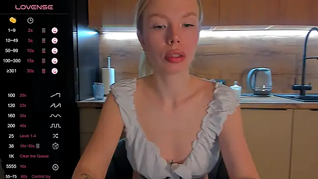 Olivia Bells online show from May 26, 2026, 9:11 pm