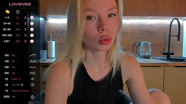 Olivia Bells online show from May 29, 2026, 10:08 pm