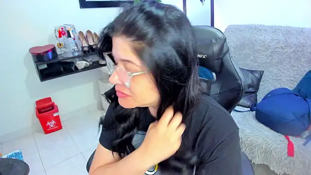 BellaFlaming online show from March 16, 2026, 10:41 am