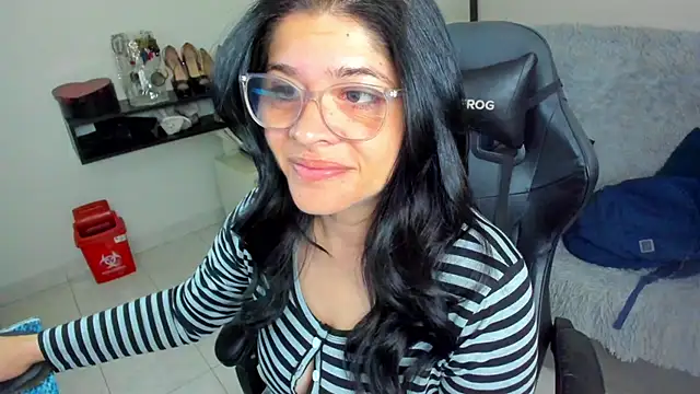 BellaFlaming online show from March 17, 2026, 10:40 am