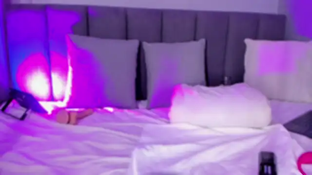 babepolly online show from February 5, 2025, 1:22 pm