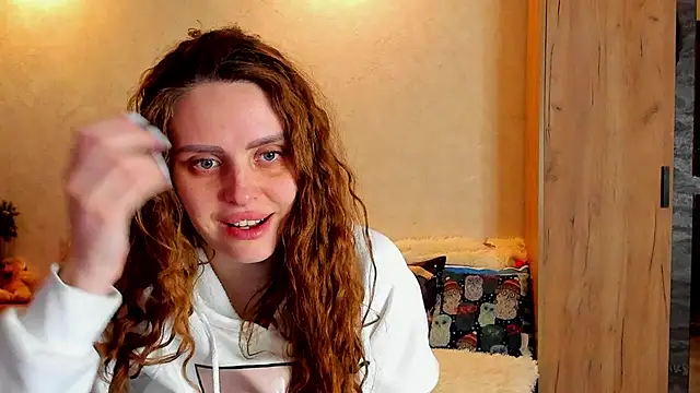 Snapshot of mia_grantes chatting on February 14, 2025, 5:46 pm mia grantes online show from February 14, 2025, 5:46 pm