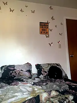 Iceblanca online show from November 7, 2025, 2:39 pm