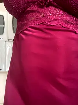 Snapshot of -Marivalda- chatting on November 19, 2025, 11:21 am -Marivalda- online show from November 19, 2025, 11:21 am