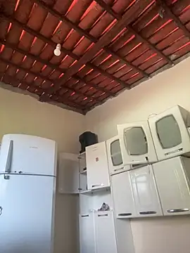 Snapshot of -Marivalda- chatting on December 3, 2025, 11:19 am -Marivalda- online show from December 3, 2025, 11:19 am