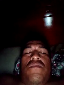 ELVERGON43267 online show from October 20, 2025, 6:03 am