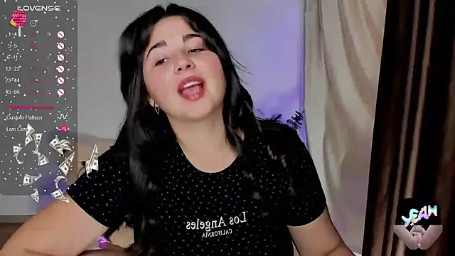 Snapshot of Talla_a chatting on September 26, 2025, 9:35 am Talla a online show from September 26, 2025, 9:35 am