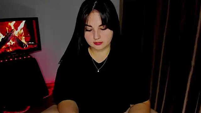 Snapshot of Talla_a chatting on October 7, 2025, 10:34 am Talla a online show from October 7, 2025, 10:34 am