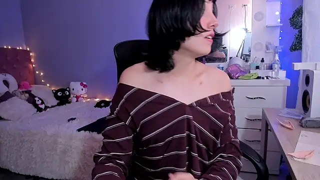 Room312  online show from December 10, 2024, 10:26 pm