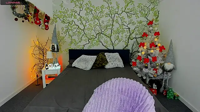 Linda EX online show from January 2, 2025, 7:44 am