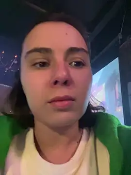 Snapshot of Tenderalise chatting on October 22, 2025, 5:56 pm Tenderalise online show from October 22, 2025, 5:56 pm