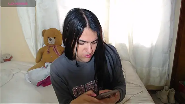 Snapshot of sweet1Girl chatting on February 5, 2026, 1:05 pm sweet1Girl online show from February 5, 2026, 1:05 pm