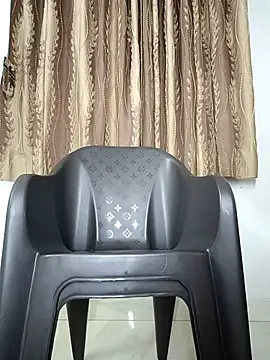  surbhi  online show from November 12, 2025, 5:46 pm