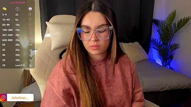 Snapshot of dakottaa_ chatting on November 11, 2025, 12:21 am dakottaa online show from November 11, 2025, 12:21 am