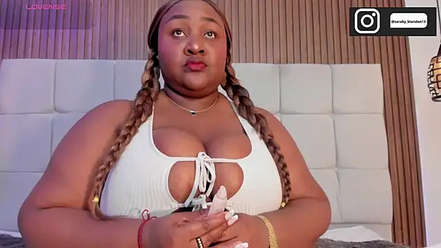 Snapshot of Saravy_Blandon chatting on February 13, 2026, 11:28 am Saravy Blandon online show from February 13, 2026, 11:28 am