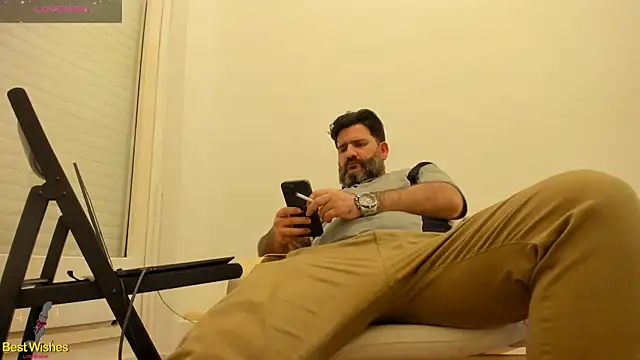 Maxi TheBigDaddy online show from January 13, 2025, 9:52 pm