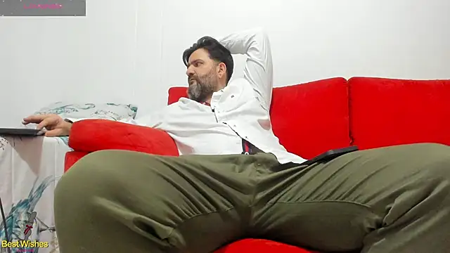 Maxi TheBigDaddy online show from January 31, 2025, 1:01 am