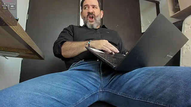 Maxi TheBigDaddy online show from May 26, 2026, 1:07 pm