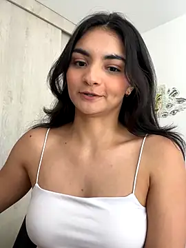 Snapshot of Cat2525 chatting on November 8, 2025, 8:29 pm Cat2525 online show from November 8, 2025, 8:29 pm