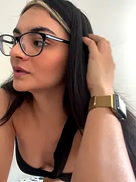 Snapshot of Cat2525 chatting on November 21, 2025, 9:02 pm Cat2525 online show from November 21, 2025, 9:02 pm