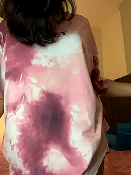 Snapshot of Cat2525 chatting on January 9, 2026, 1:30 am Cat2525 online show from January 9, 2026, 1:30 am