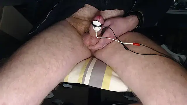 Snapshot of cullender@xh chatting on January 6, 2026, 7:50 pm cullenderxh online show from January 6, 2026, 7:50 pm