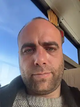 Snapshot of mustican422 chatting on January 28, 2025, 12:32 pm mustican422 online show from January 28, 2025, 12:32 pm