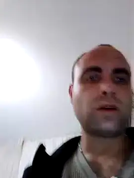 mustican422 online show from February 5, 2025, 4:58 pm