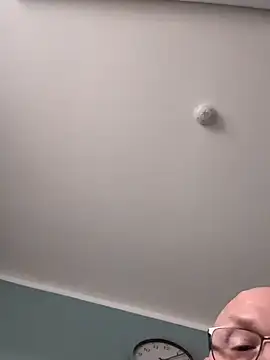 Snapshot of Mariomario0565 chatting on February 17, 2026, 3:08 pm Mariomario0565 online show from February 17, 2026, 3:08 pm