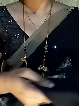 Snapshot of tuttifrutti17 chatting on December 20, 2024, 6:24 pm tuttifrutti17 online show from December 20, 2024, 6:24 pm