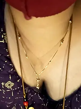 Snapshot of tuttifrutti17 chatting on March 14, 2025, 8:38 pm tuttifrutti17 online show from March 14, 2025, 8:38 pm