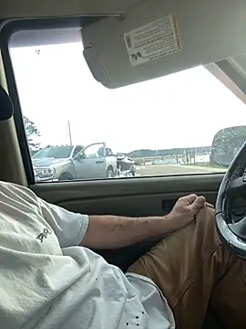 Snapshot of Themechanic420 chatting on March 1, 2026, 10:23 pm Themechanic420 online show from March 1, 2026, 10:23 pm