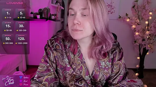 Snapshot of Nancy_Sun_ chatting on December 5, 2024, 6:11 pm Nancy Sun online show from December 5, 2024, 6:11 pm