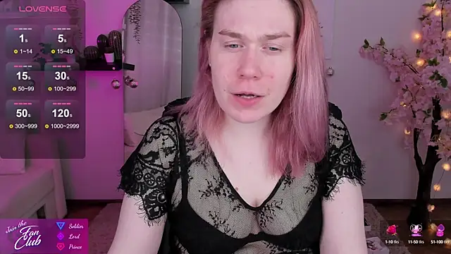 Snapshot of Nancy_Sun_ chatting on December 18, 2024, 11:13 am Nancy Sun online show from December 18, 2024, 11:13 am