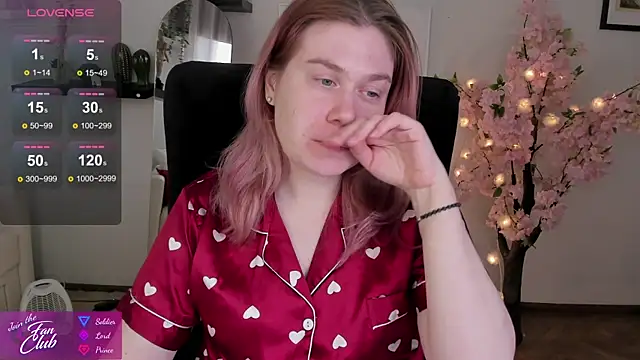Snapshot of Nancy_Sun_ chatting on February 5, 2025, 11:23 am Nancy Sun online show from February 5, 2025, 11:23 am