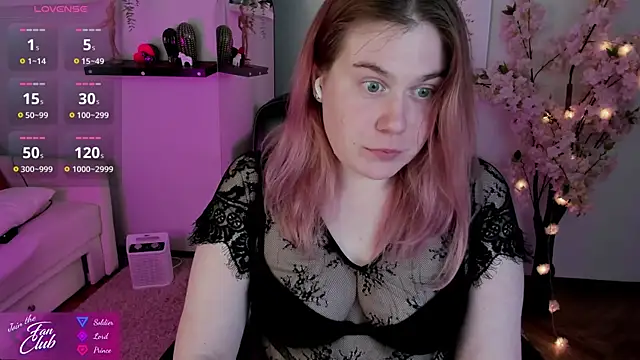 Snapshot of Nancy_Sun_ chatting on March 22, 2025, 11:42 am Nancy Sun online show from March 22, 2025, 11:42 am