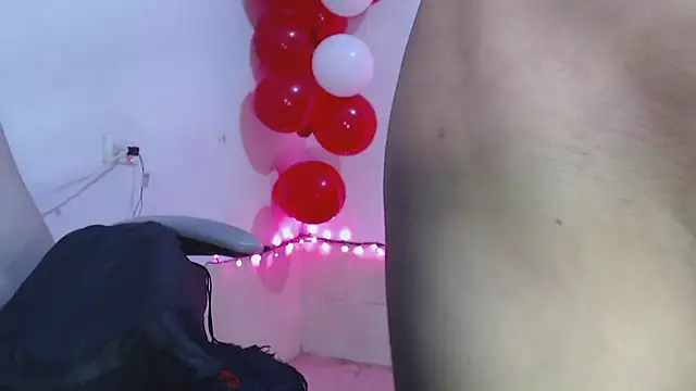 Snapshot of toxxxic_cams chatting on January 15, 2026, 6:29 am toxxxic cams online show from January 15, 2026, 6:29 am