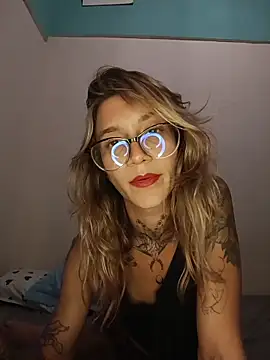 Snapshot of rose-rainbowgoddess chatting on March 13, 2026, 11:55 pm rose-rainbowgoddess online show from March 13, 2026, 11:55 pm