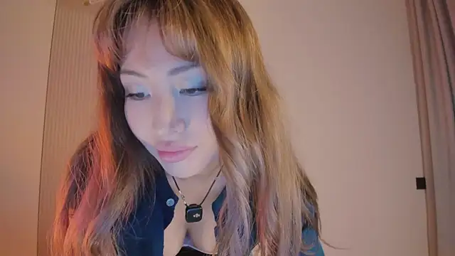 Snapshot of kawaii_mia chatting on March 22, 2026, 3:48 pm kawaii mia online show from March 22, 2026, 3:48 pm
