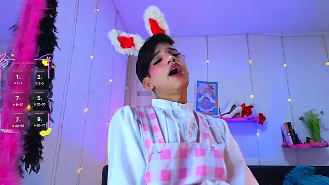 Snapshot of Ariel_Femboy_ chatting on November 30, 2025, 4:05 am Ariel Femboy online show from November 30, 2025, 4:05 am