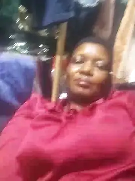 Snapshot of Hailey_BaileyXYZ chatting on October 27, 2025, 2:32 pm Hailey BaileyXYZ online show from October 27, 2025, 2:32 pm