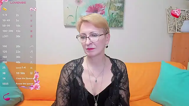 Snapshot of iamyourdream89 chatting on March 20, 2025, 3:47 pm iamyourdream89 online show from March 20, 2025, 3:47 pm